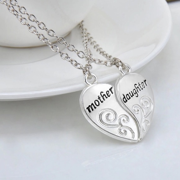 MOTHER AND DAUGHTER NECKLACES - Picture 4 of 5
